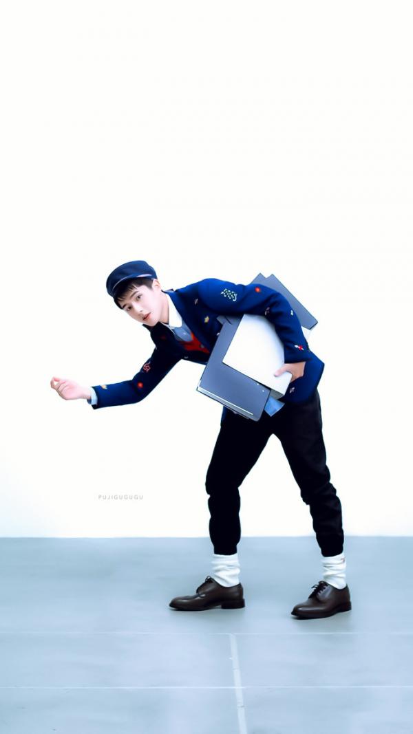 微信青春帅气刘昊然图片