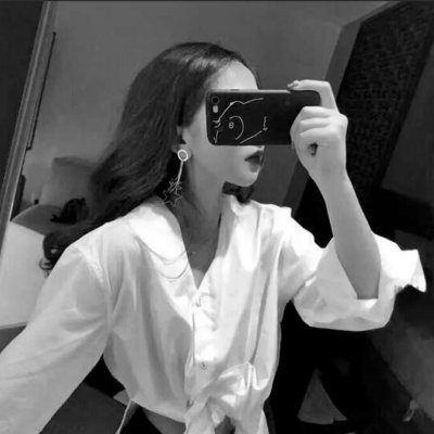 微信唯美黑白女生头像