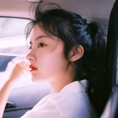 微信港风女生复古头像