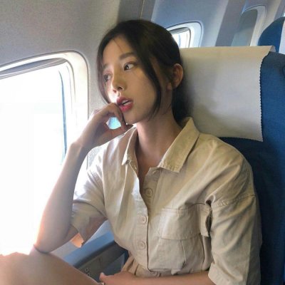 微信气质女生伤感微信头像