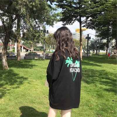 微信绿色系唯美清新女生微信头像