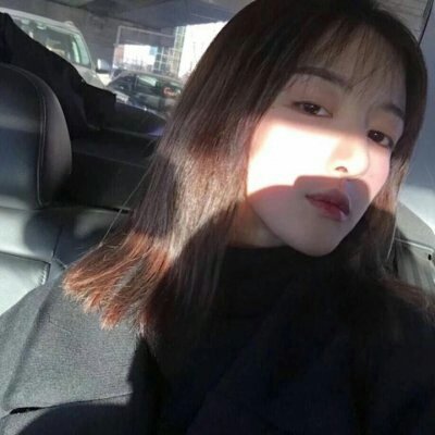 微信气质女生伤感微信头像