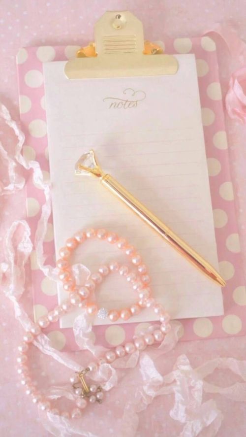 微信粉色女生聊天背景