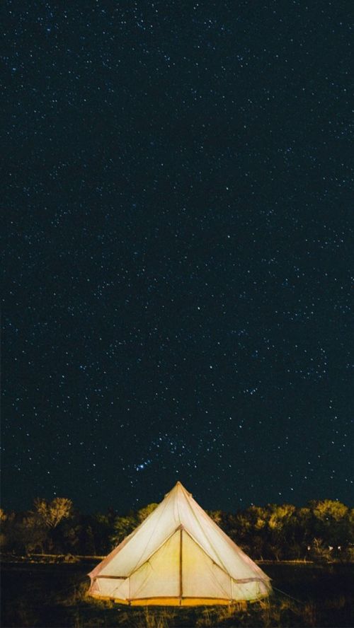 星空下的孤寂微信聊天背景图