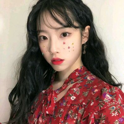 红色系微信女生头像