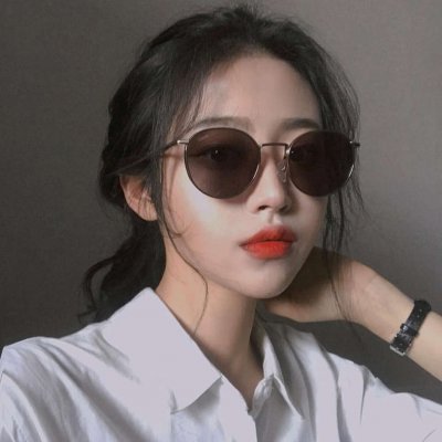 超拽高冷微信女生头像