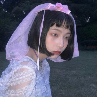 超拽高冷微信女生头像