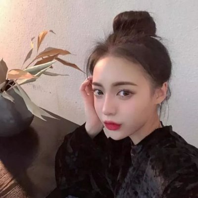 微信青春阳光女生头像