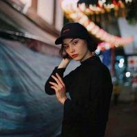 2018微信最新帅气迷人欧美风女生头像合集下载