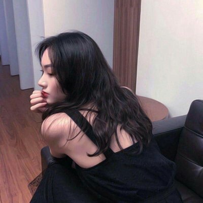 个性唯美风格微信女生背影头像下载