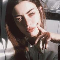 2018微信最新帅气迷人欧美风女生头像合集下载