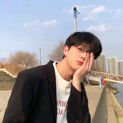 干净帅气阳光微信男生头像