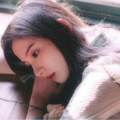 微信可爱粉嫩搞怪系女生头像