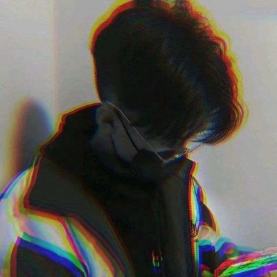 微信高冷风男生头像
