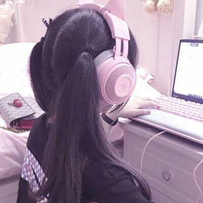 微信可爱粉嫩搞怪系女生头像