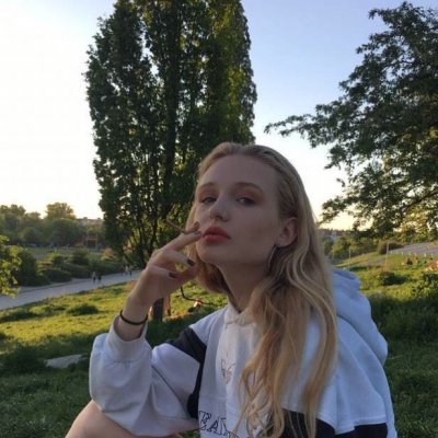 微信唯美欧美风女生头像