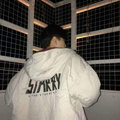 微信高冷风男生头像
