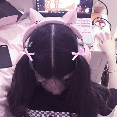 微信可爱粉嫩搞怪系女生头像