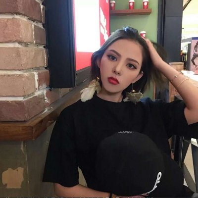 微信短发女生头像