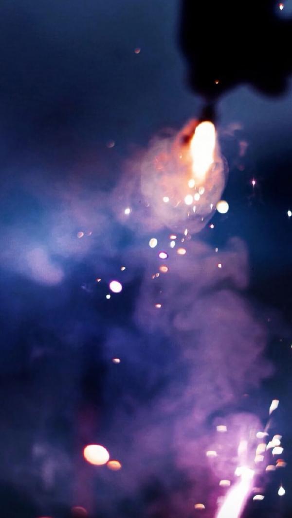 微信唯美烟花朋友圈配图