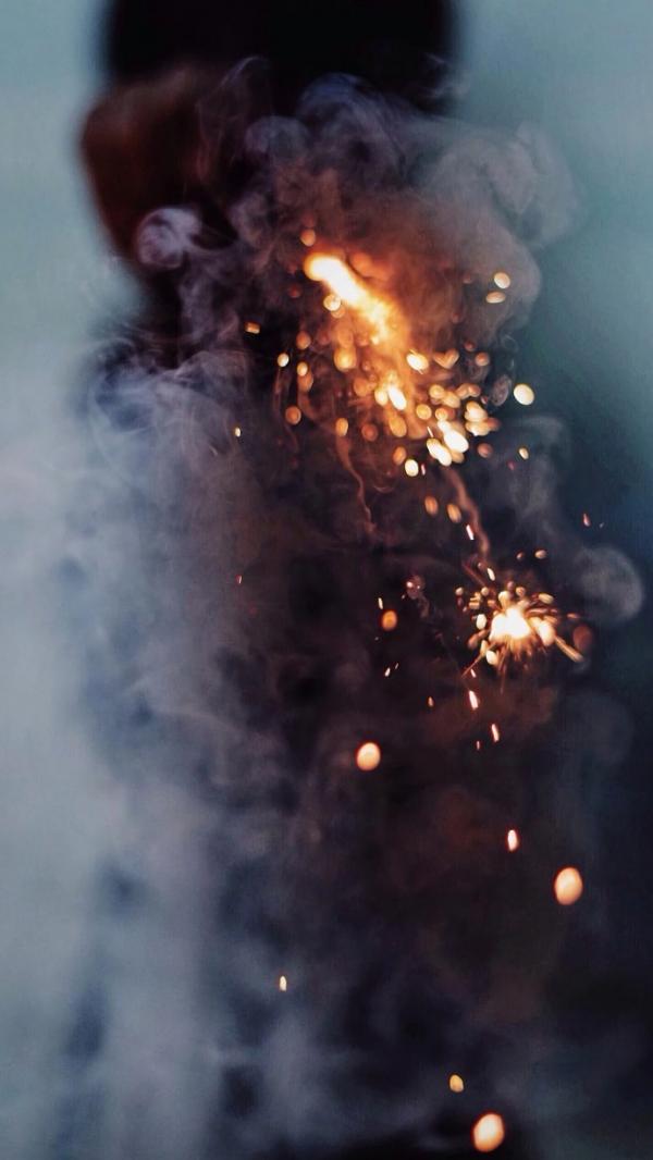 微信唯美烟花朋友圈配图