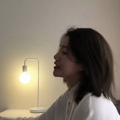 微信短发女生头像
