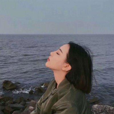 微信短发女生头像