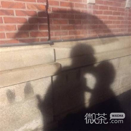 微信简约伤感朋友圈配图