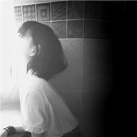 唯美个性黑白伤感风格微信头像下载