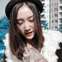 微信最新00后萌系美女系列头像套图下载