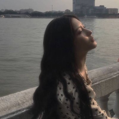 海边小清新微信伤感女生头像