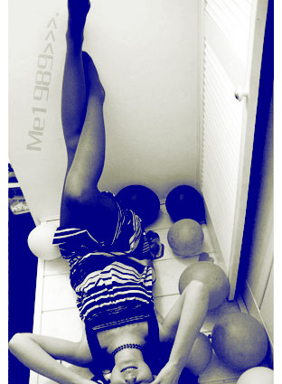 鲜艳暖色调微信朋友圈非主流配图合集下载