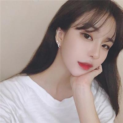微信冷艳气质御姐女生头像