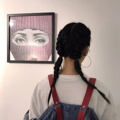 微信头像女生简单背影