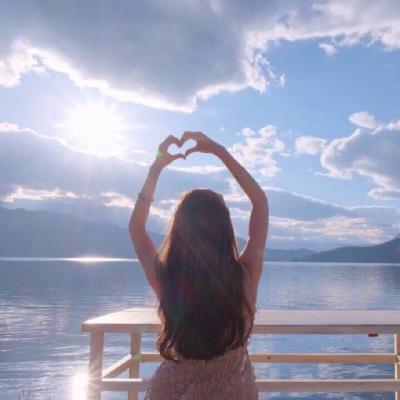 微信头像女生简单背影