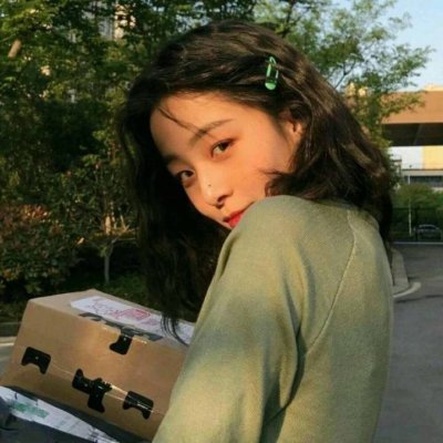 微信绿色系女生伤感头像