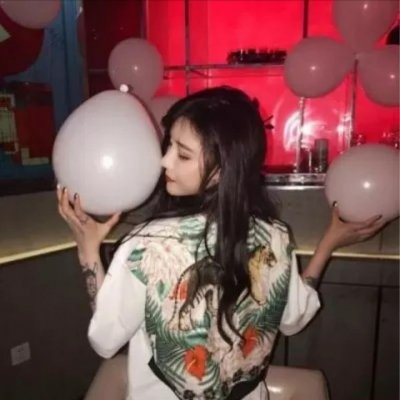 微信个性红色系女生伤感头像