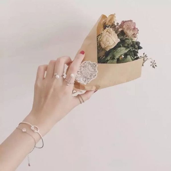 微信唯美少女心朋友圈配图