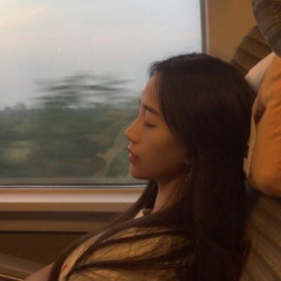 微信女生唯美伤感头像