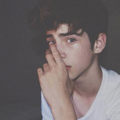 微信欧美男生头像