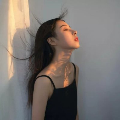 微信唯美伤感女生头像