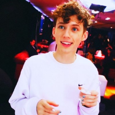 微信欧美男生头像