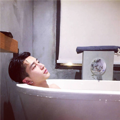 微信最新流行男生头像