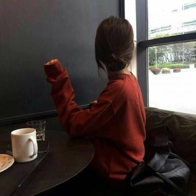 微信快手女生背影伤感头像