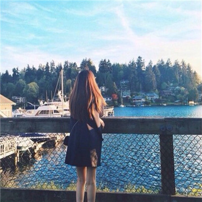 微信快手女生背影伤感头像