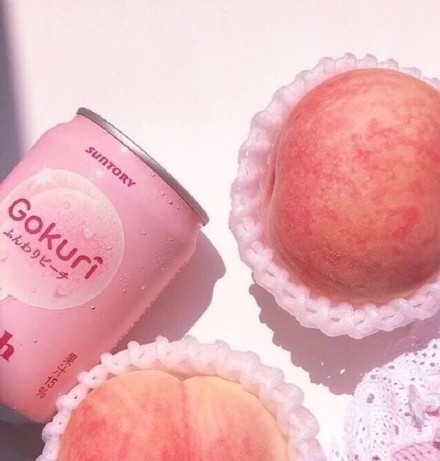 微信粉嫩少女风朋友圈配图