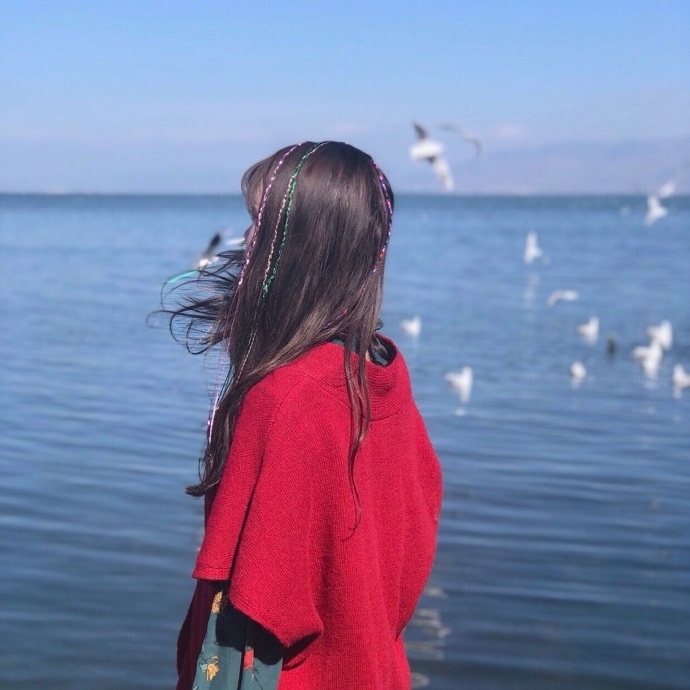 微信唯美个性女生伤感朋友圈配图