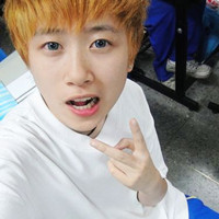 2018微信非主流带字情侣头像套图合集下载