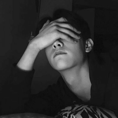 微信个性黑白伤感男生头像