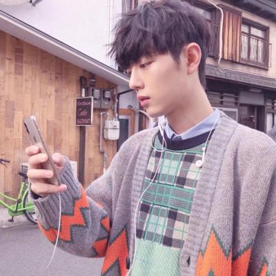 微信最新霸气帅气好看男生头像